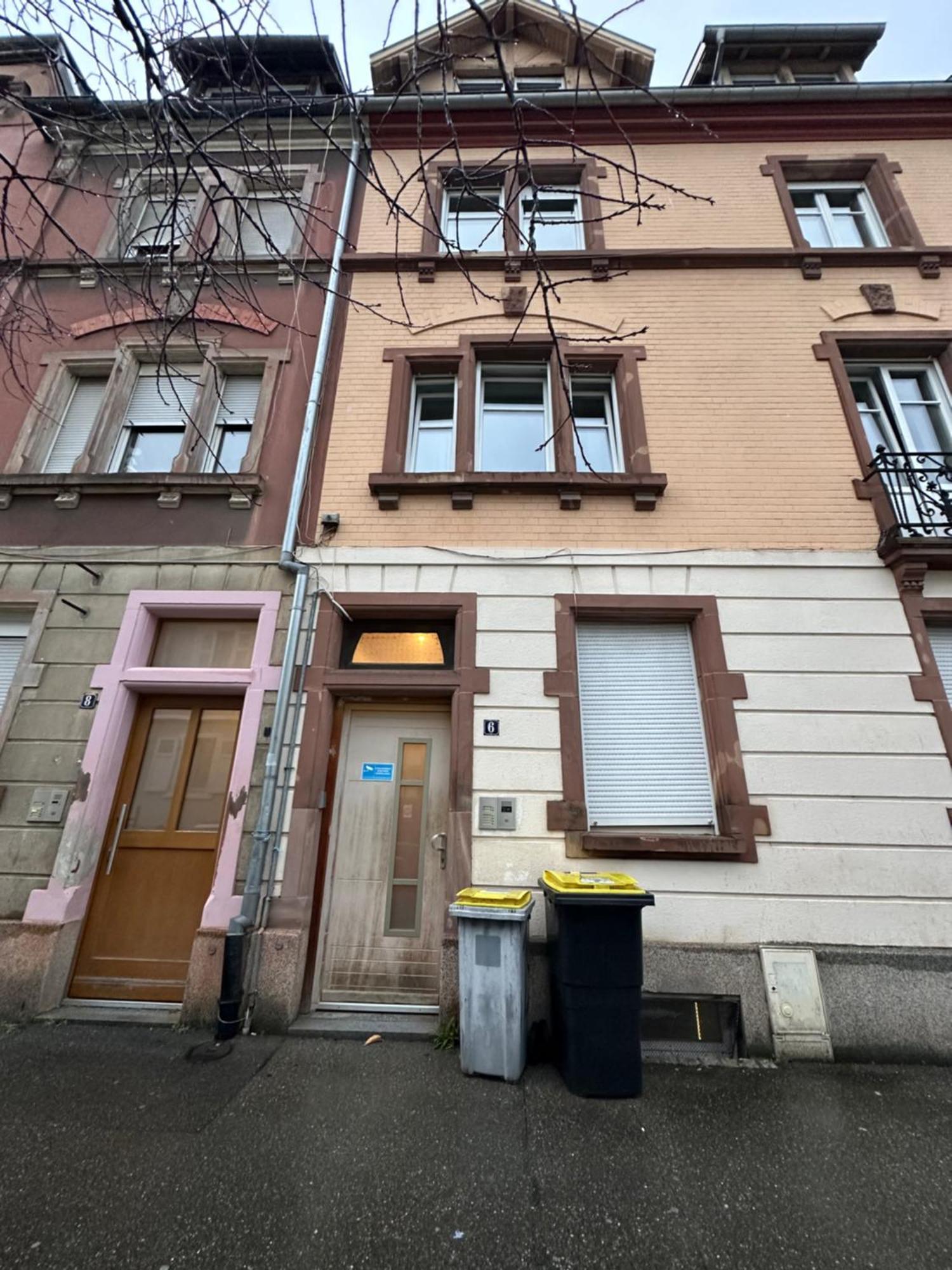 # Le 6 # Joli Petit Studio ! Centre Ville Au Calme Мюлуз Екстериор снимка